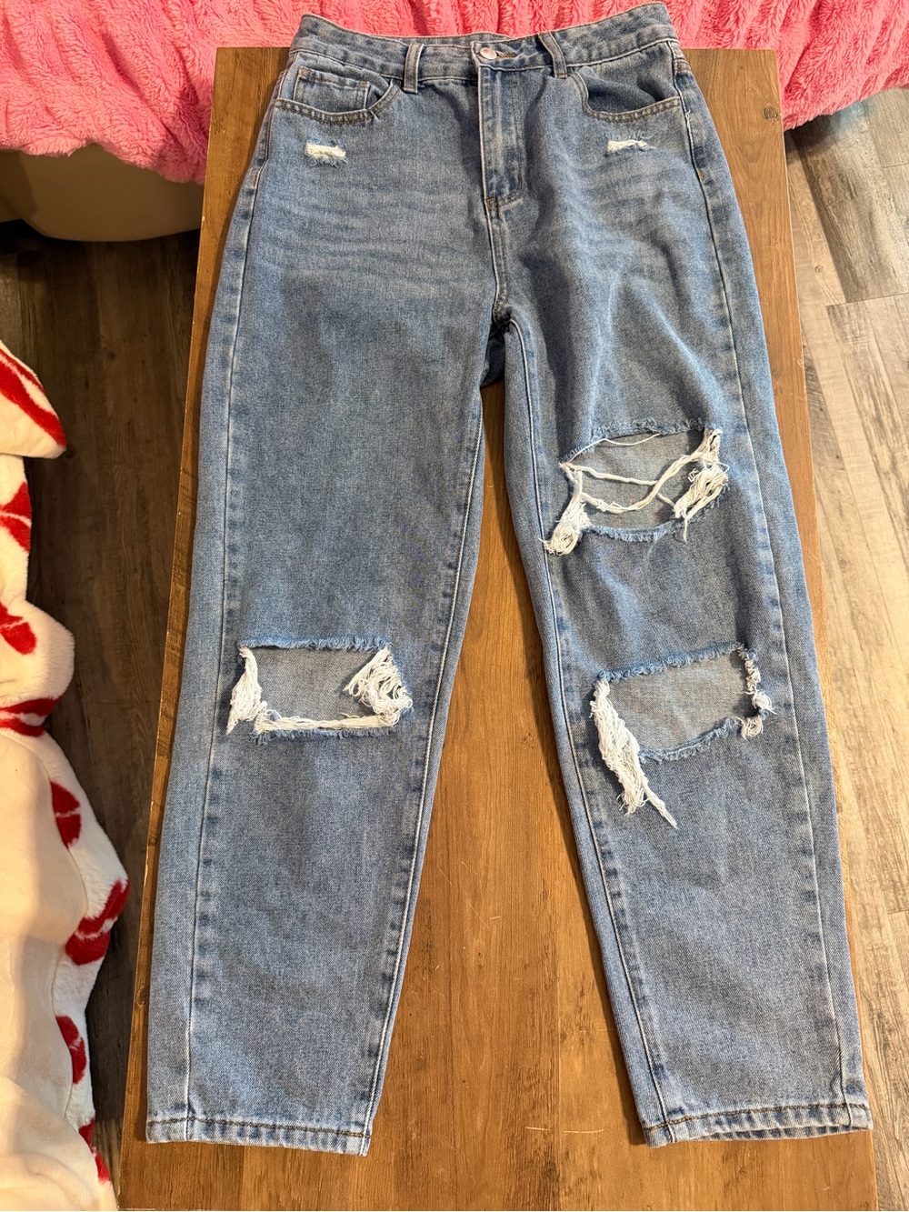 Blue Distressed High-Waist Women’s Mom Jeans Baggy